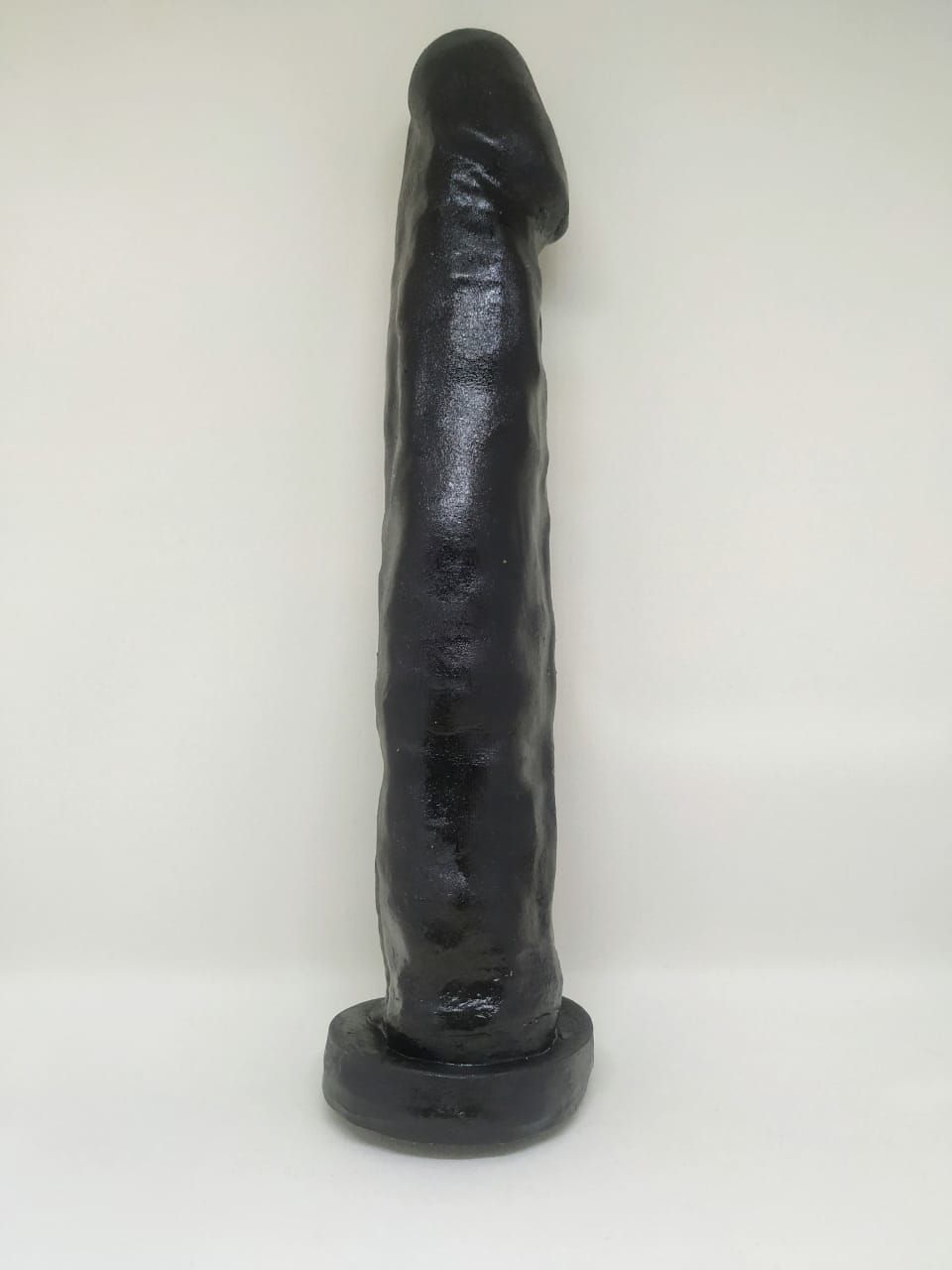 Prótese Pênis Realístico Maciça Preta 28 x 5,4 cm Garanhão Black