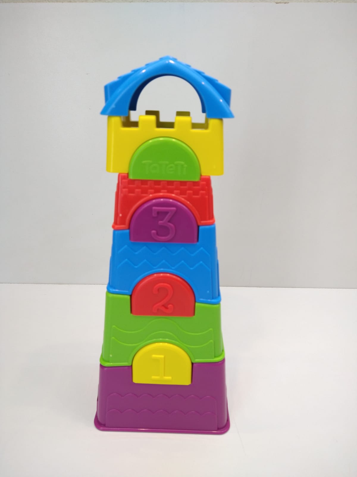 Brinquedo Educativo Colorido Torre Maluca Sacola 10 Peças Empilháveis Calesita