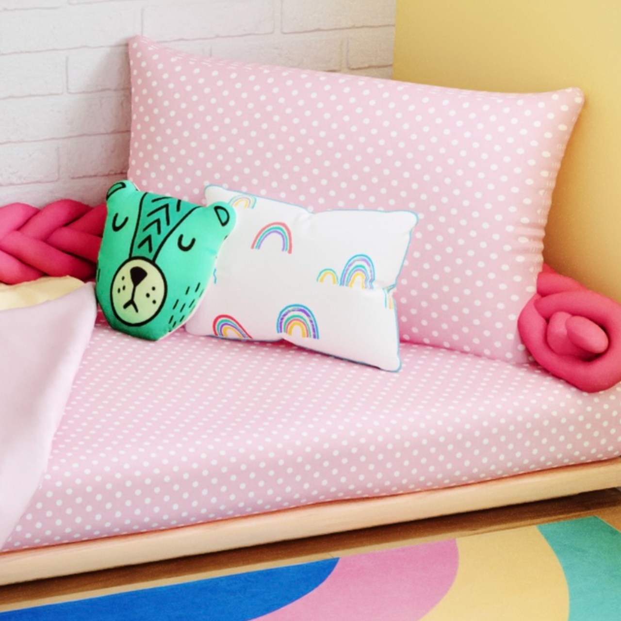 Jogo de lençol mini cama 100% algodão confete rosa