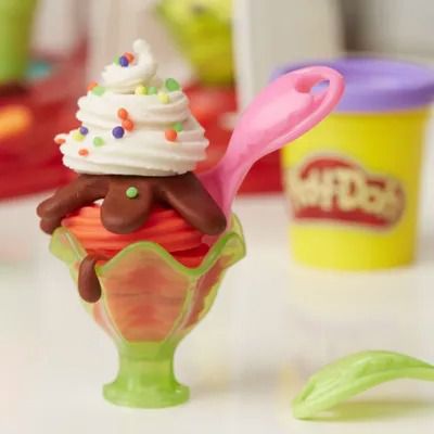 Play-Doh - Kitchen Creations - Super Máquina de Sorvete - Hasbro