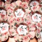Forminha para Doces Margaridinha em Papel Especial Floral Nude Kit 50 Unidades