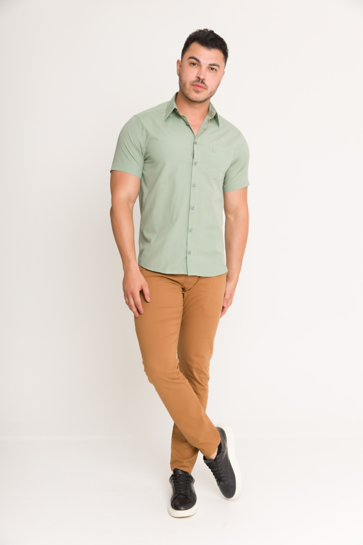 Camisa Social Masculina Olimpo Lisa com Bolso Manga Curta 6 cores