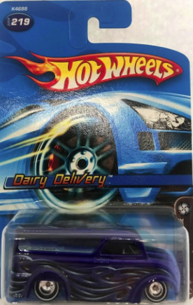Hot Wheels 2006 Mystery Car Dairy Delivery #219