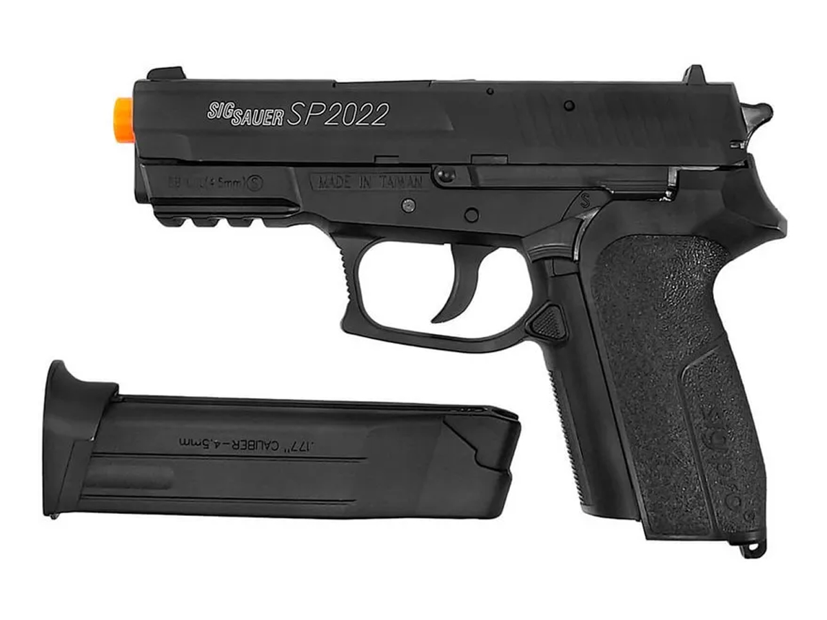 Pistola de Pressão Sig Sauer SP2022 Co2 Cybergun 4.5mm + 20 Cilindros de Co2 + 4 Pack com 500 Esferas de Aço 4,5mm loja Blowback + Maleta loja Blowback