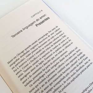 Kit 2 Livros | As Cinco Linguagens do Amor - Gary Chapman + Devocional Amando a Deus - Mulher Virtuosa