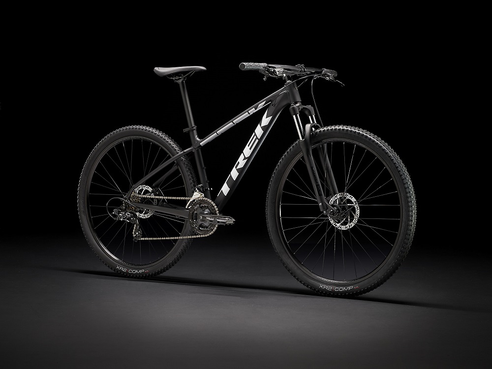 Bicicleta Trek Marlin 4 na cor Matte Trek Black (modelo 2022)