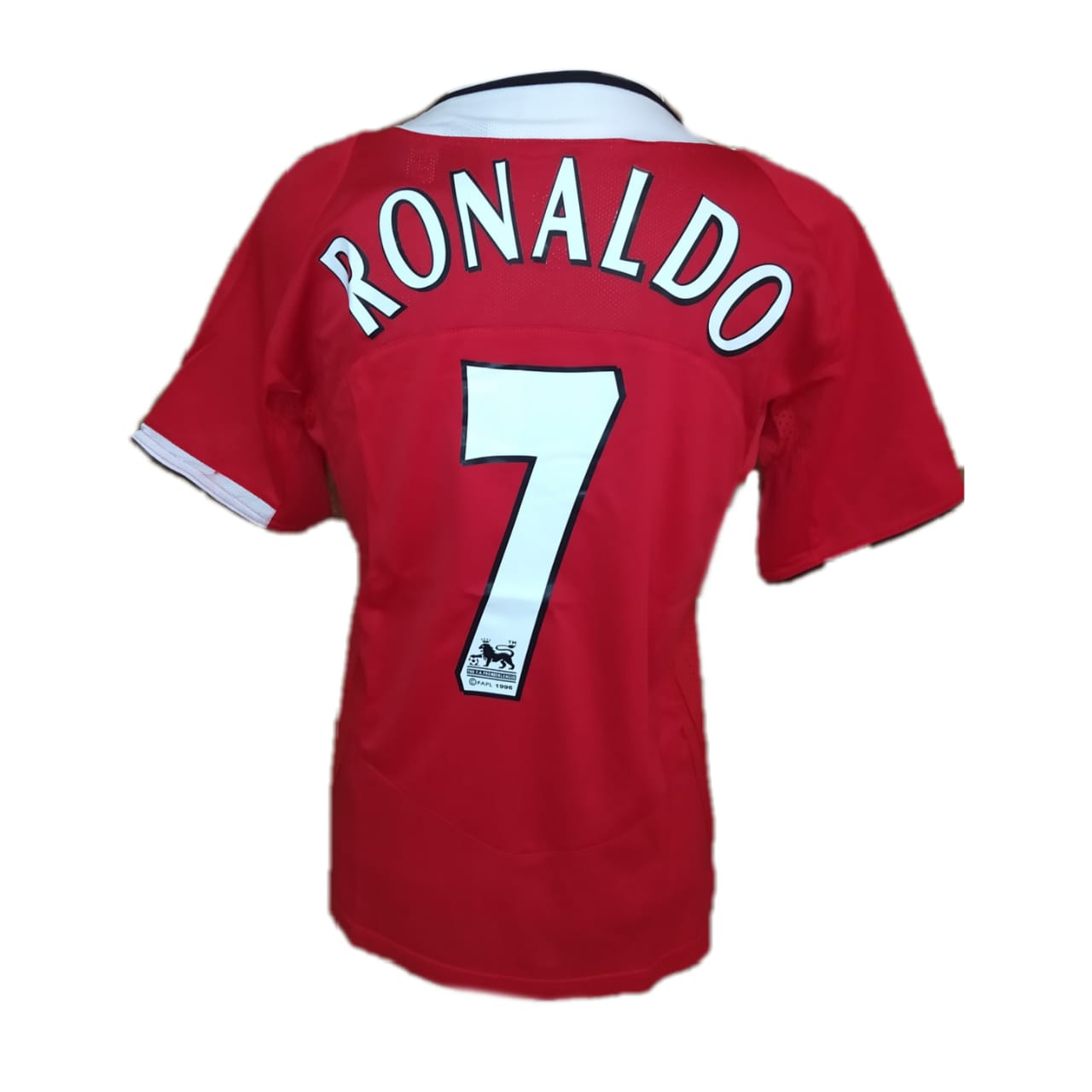 Quantas camisas CR7 vendeu Manchester United