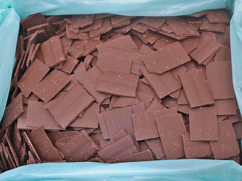 Chocolate ao Leite Kibbles picado 10kg Sicao Gold