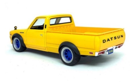 Miniatura Datsun 620 Pick Up 1973 1/24 Maisto