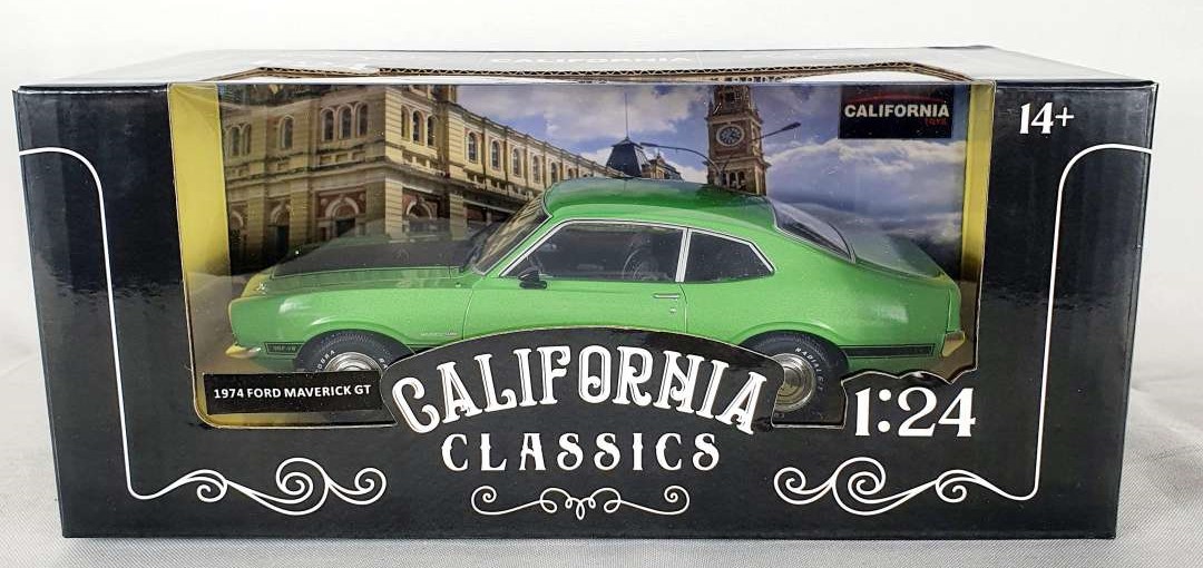 Miniatura Ford Maverick GT 1974 Verde 1/24 California Classics