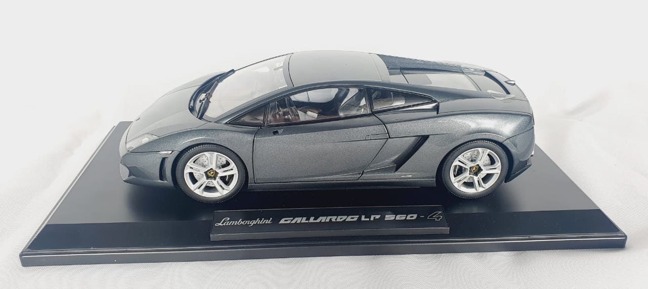 Miniatura Lamborghini Gallardo LP 560-4 1/18 Norev