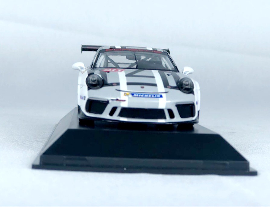 Miniatura Porsche 911 GT3 Cup 1/43 Spark