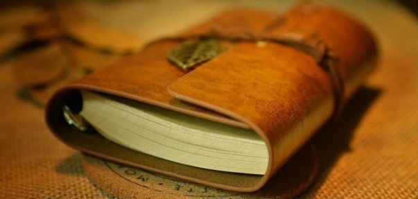 Caderno de Couro Vintage