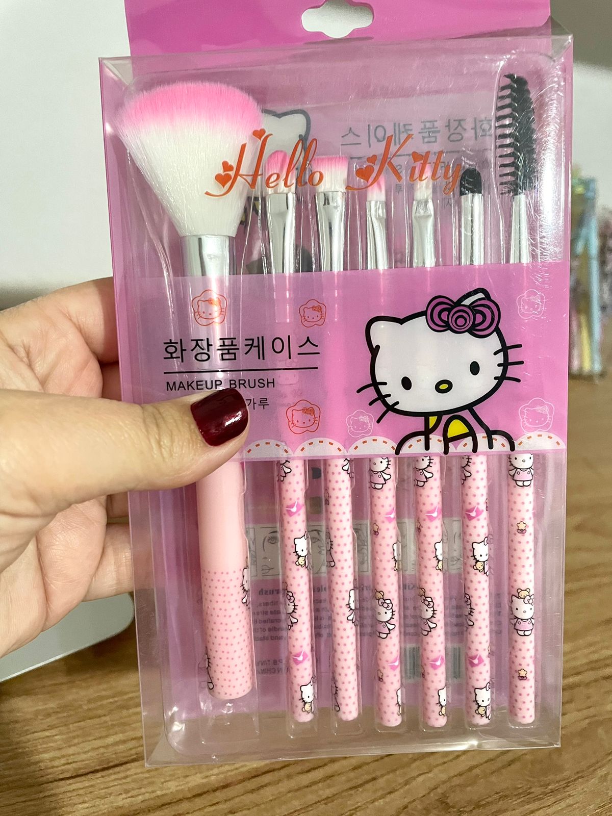 Conjunto pincel de maquiagem para viagem Hello Kitty