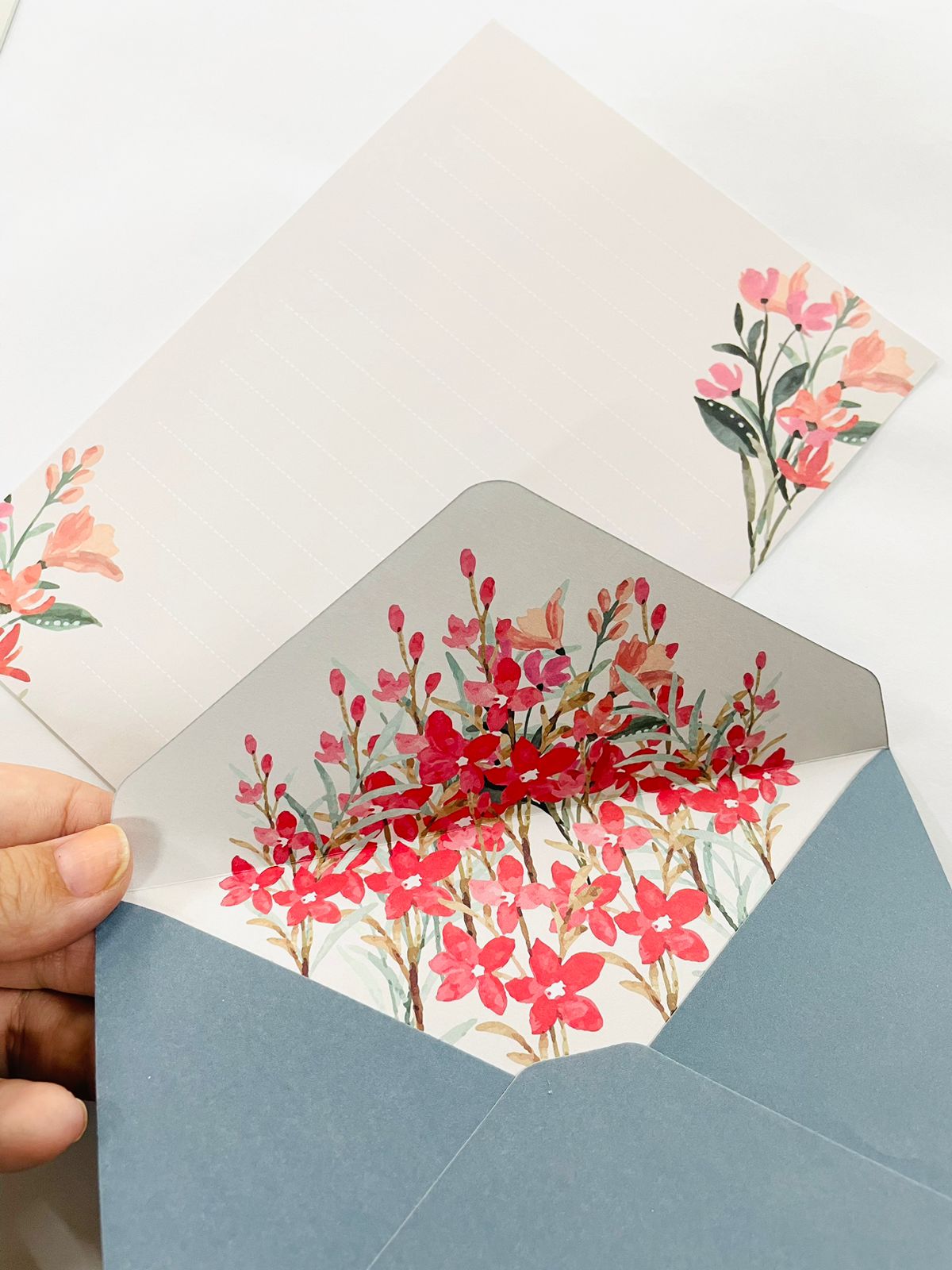 Kit papel de carta floral Vermelho
