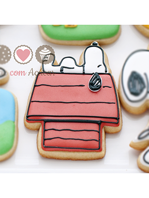 Cortador de Biscoito Casa com Snoopy