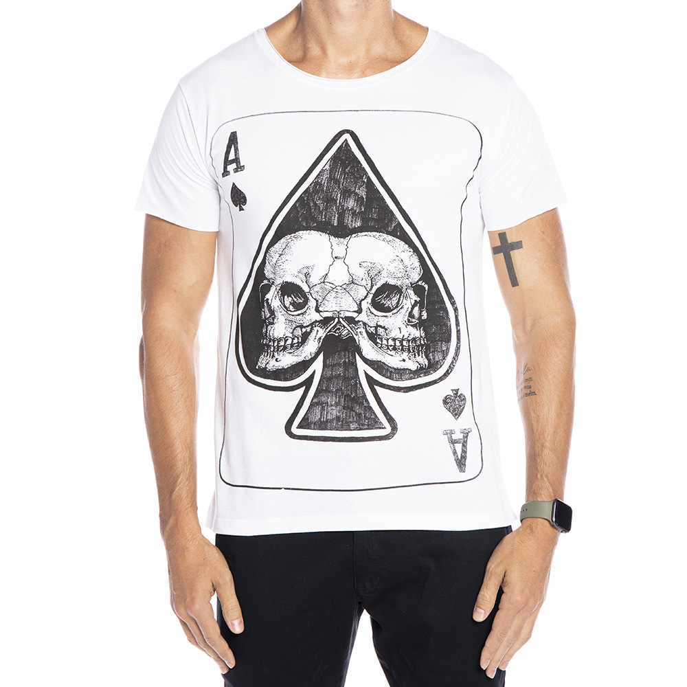 Camiseta estampa Skull