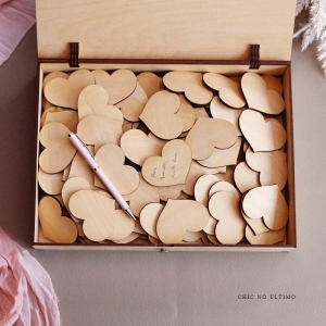 Kit Caixa Lembrança Recados tamanho G - com 100 corações