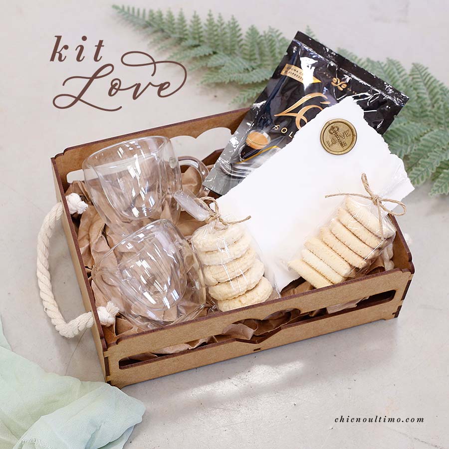 Kit Love - Caixa + xícaras + mimos
