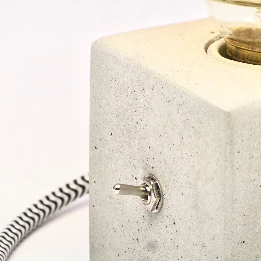 Kit Luminária de Concreto Cimento com Lâmpada Combo  - ZOLT