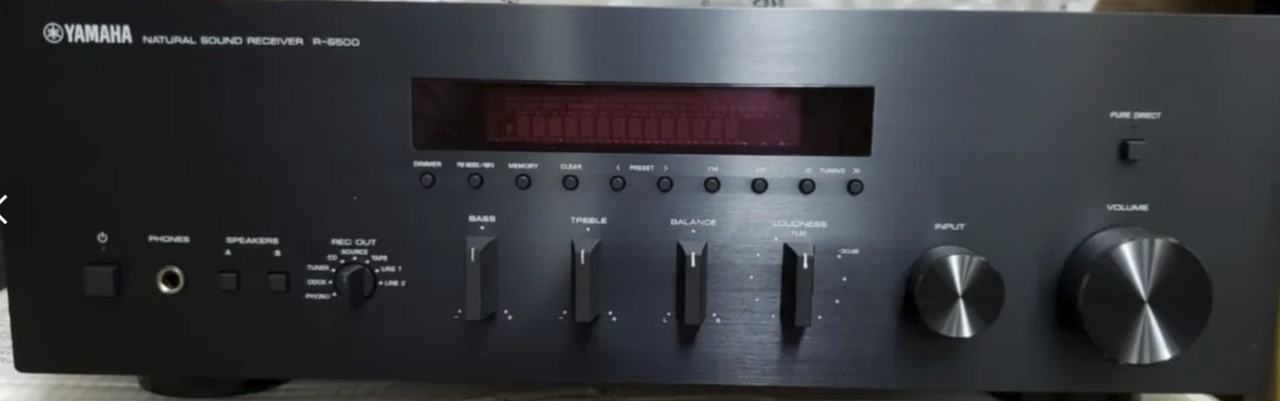 Yamaha R-S500 Receiver estéreo 75W em 8 ohms Bivolt (110V/220V)