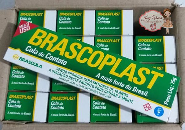 Caixa 16 colas Brascoplast 75g