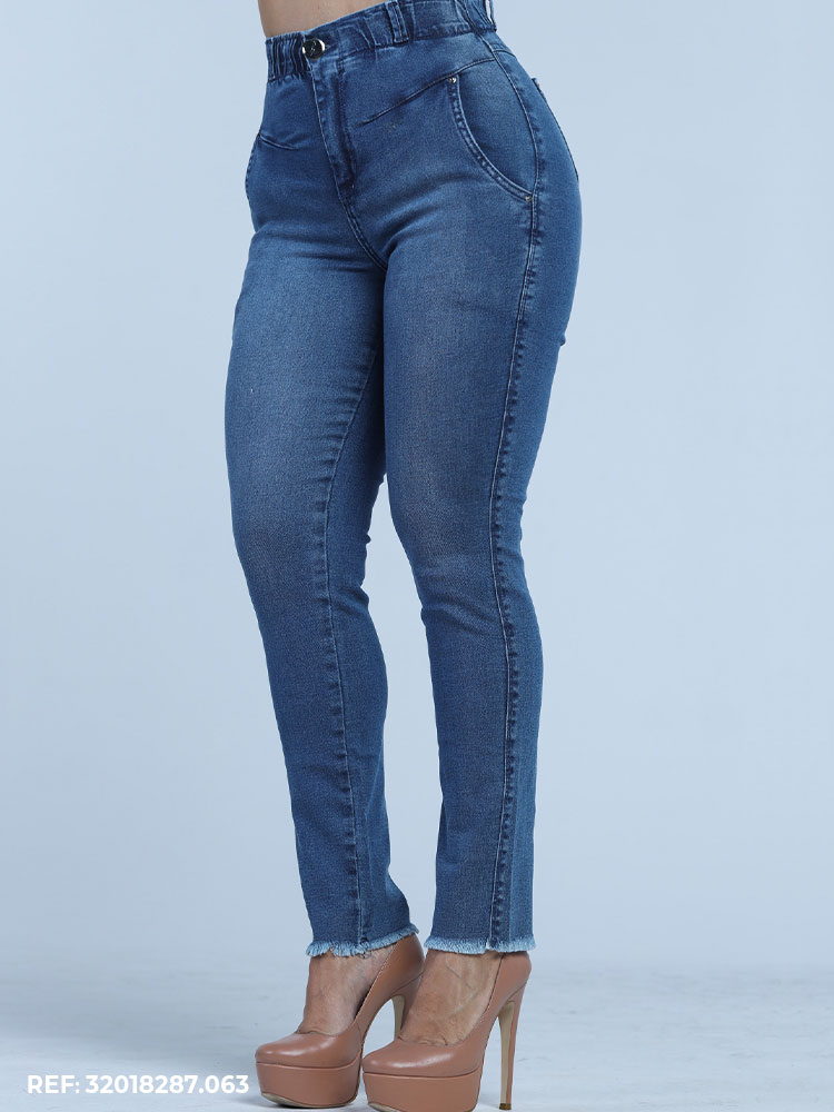 Calça Jeans Cropped Clássica Modelagem + Elástico no cós