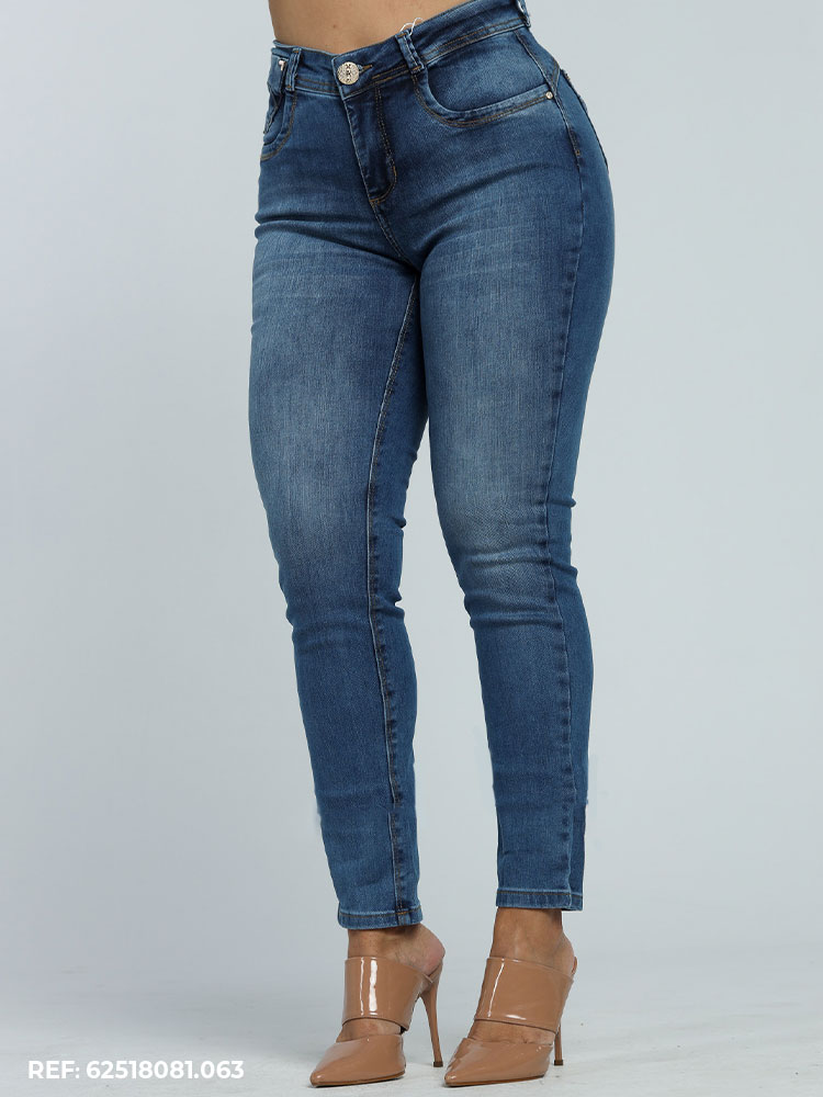 Calça Jeans Modelagem Excepcional + Conforto Extremo