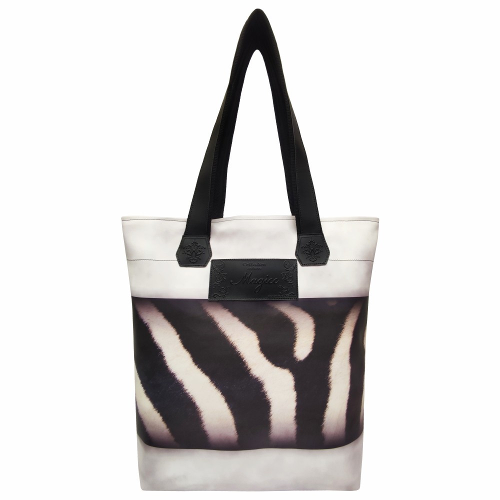 Kit Selva Feminino Zebra com Bolsa, Necessaire e Chinelo, Magicc