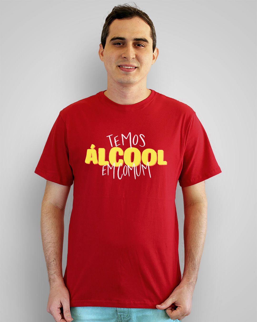 Camiseta Temos álcool em comum