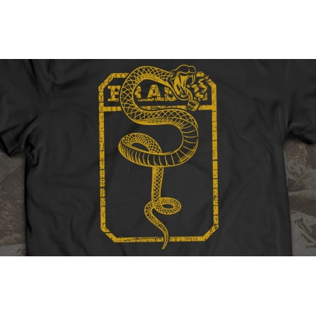 Camiseta Cobra Fumante - Preta com Dourado - Estampa Frontal