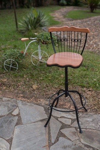 Conjunto de mesa bistrô 50cm com 2 cadeiras ferro em madeira rústica artesanal 