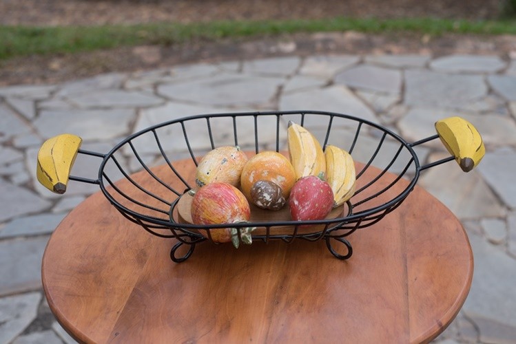 Fruteira de mesa retangular com alça de banana rustica artesanal ferro e madeira 
