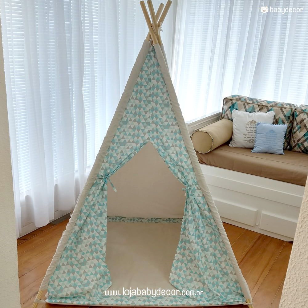 Tenda cabana teepee com acolchoado azul para quarto infantil