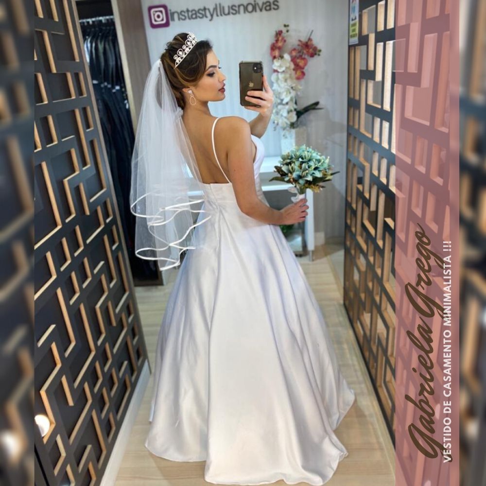 Vestido de noiva para casamento minimalista modelo Lahan