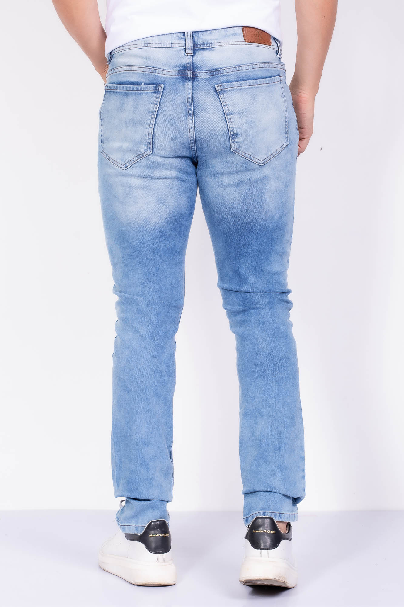 Calça jeans low blue slim