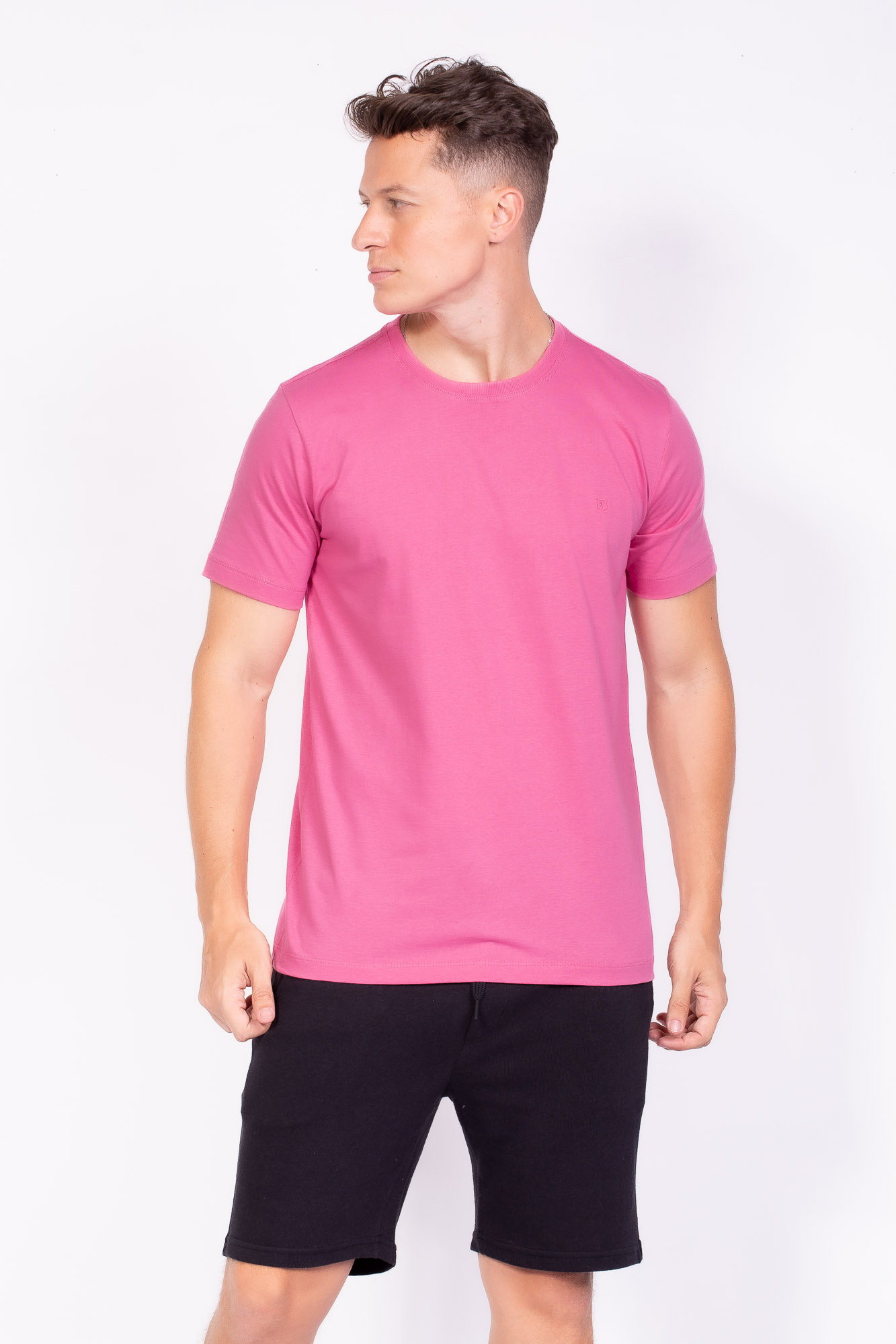 Camiseta Básica 100% algodão rosa chiclete