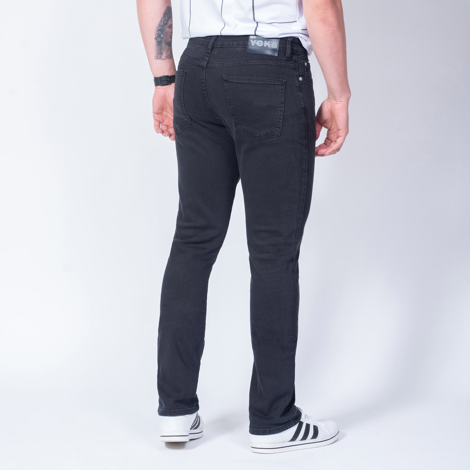 Calça Jeans Black Slim Cintura Média Yck's