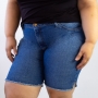 Bermuda Jeans Plus Size Feminina Barra Desfiada Anticorpus
