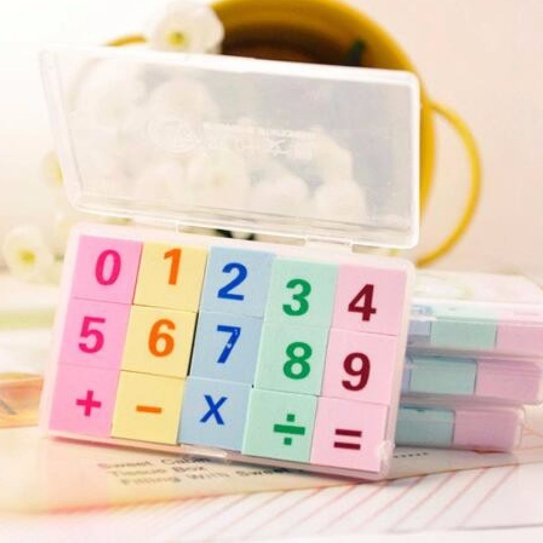 Kit de Borrachas com Números e Sinais de Matemática  Educativo | Importados