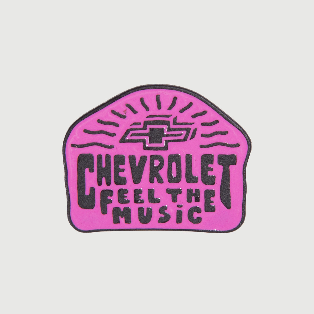 Pin de Metal Chevrolet - Feel The Music - Rosa