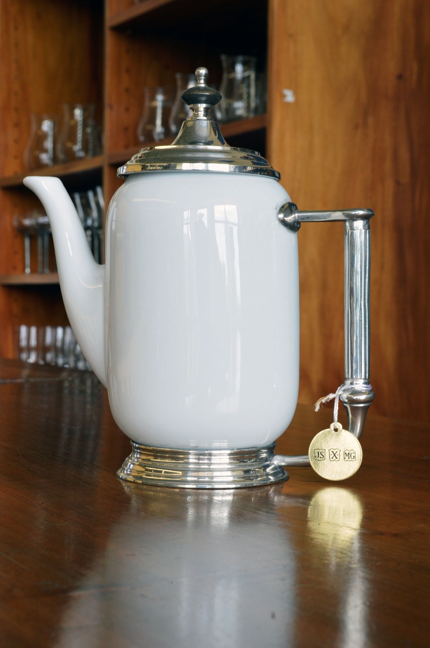 Bule Chá/Leite porcelana com Estanho 700 ml (P64107)