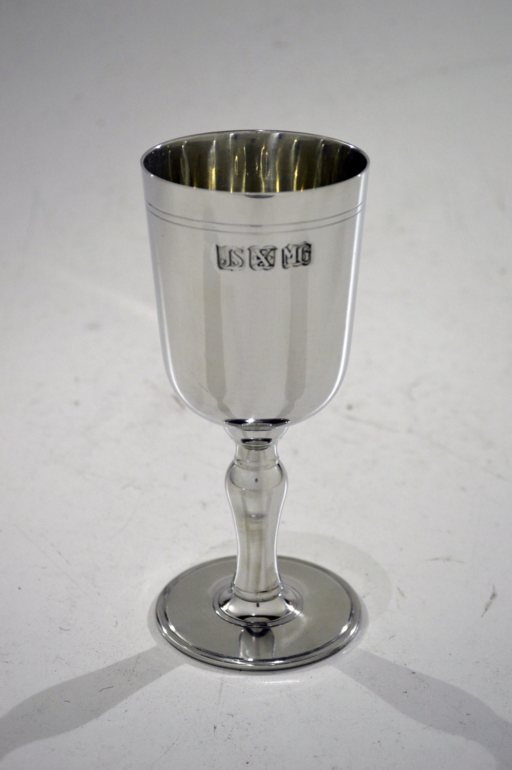 Cálice / Taça de Estanho para Vinho Tinto - 260ml - (P105B) - John Somers