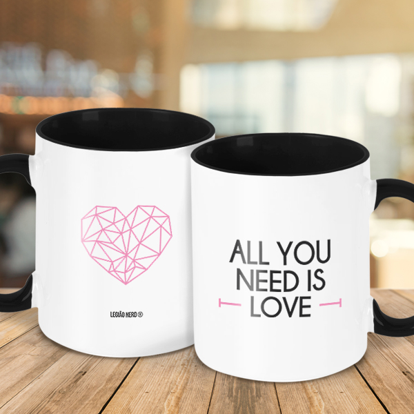 Caneca All you need is love
