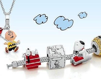Berloque Snoopy com Máquina de Escrever