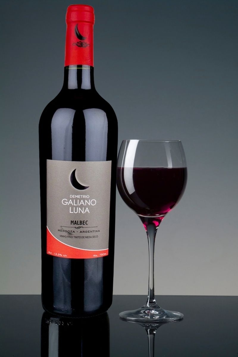 Vinho Tinto Argentino Demetrio Galiano Malbec