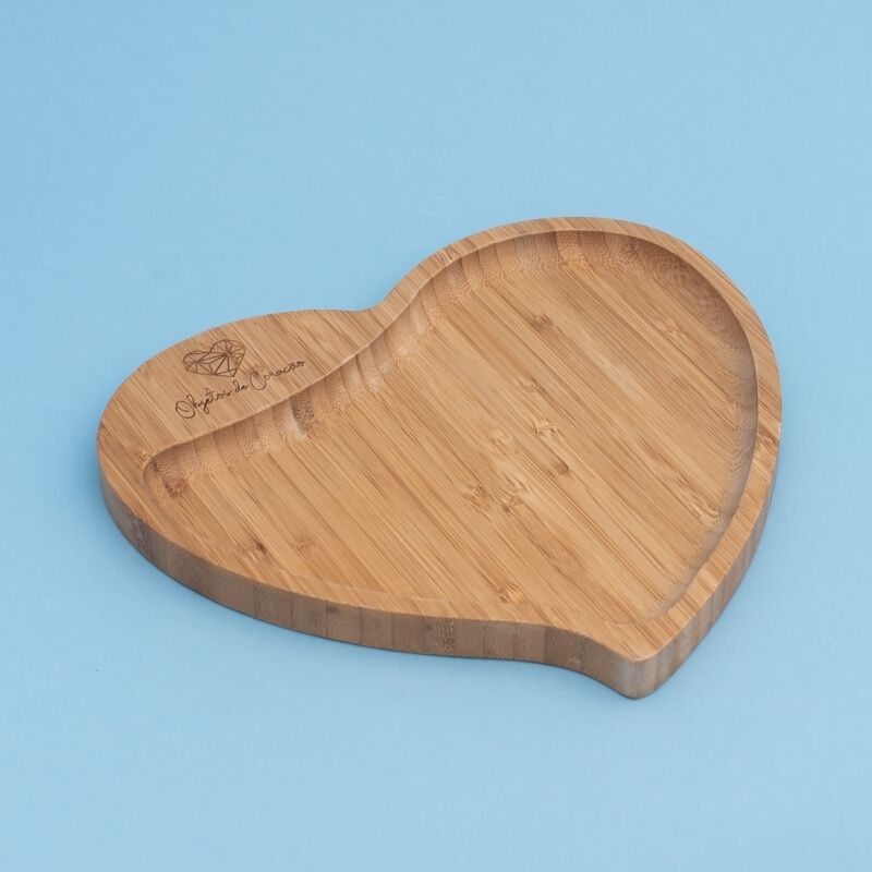 Petisqueira em bambu formato coração - Cód. PD-04013