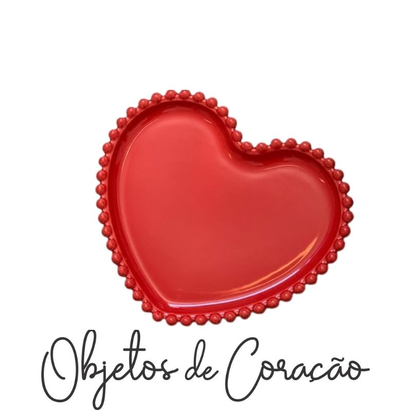 Prato formato coração com borda de bolinha vermelho P. Cód.28514