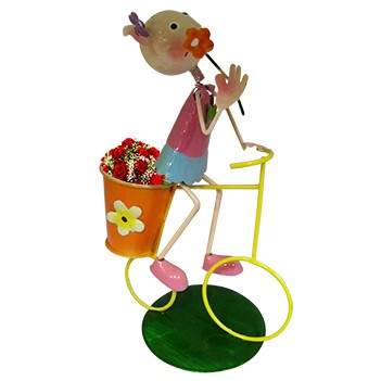 Boneca Porquinha com Bicicleta de Ferro Para Enfeite e Decoraçao de Jardim