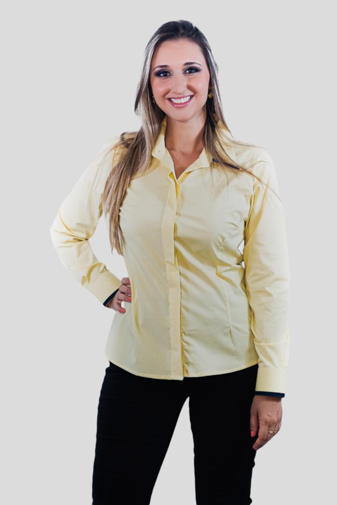 Antigo_Camisa Feminina Sumaia Mariah, Algodão com elastano, Manga Longa e Abotoamento Escondido - Amarela